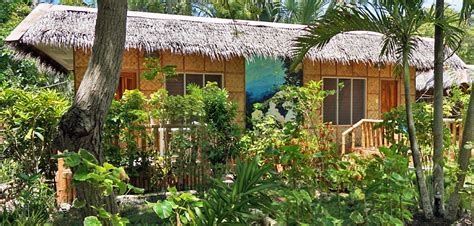 LA ESTRELLA BEACH AND DIVE RESORT.